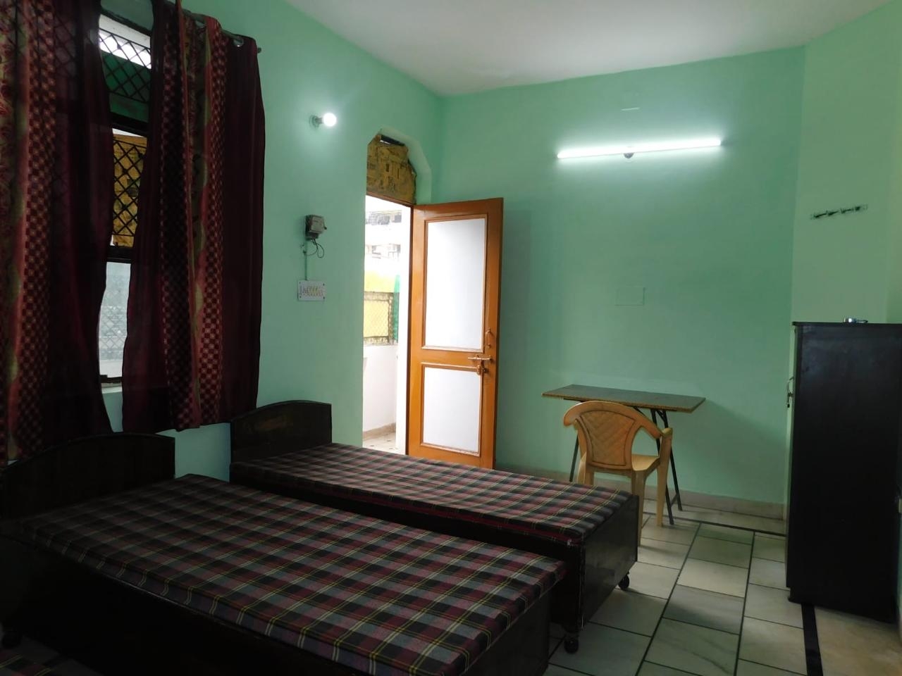 Dhawan hostel boy's — photo 5