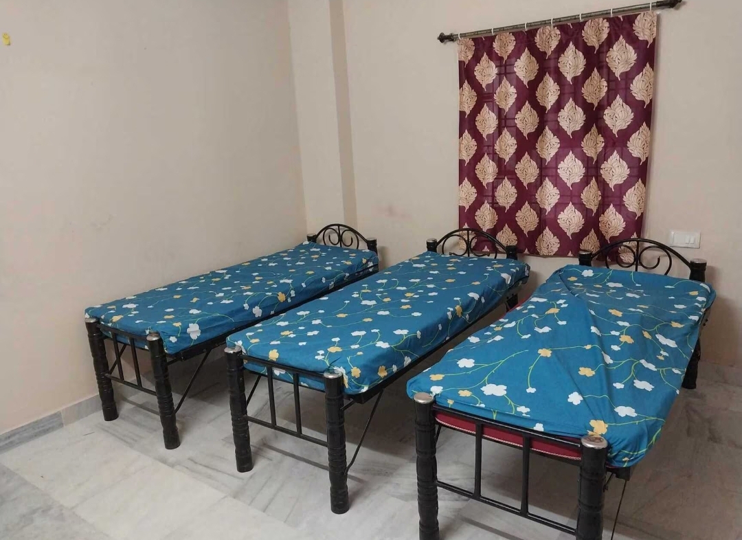 Ganesh Sai Deluxe PG & Guest House — photo 6