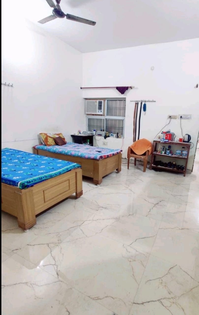 Shanti Pg — photo 3