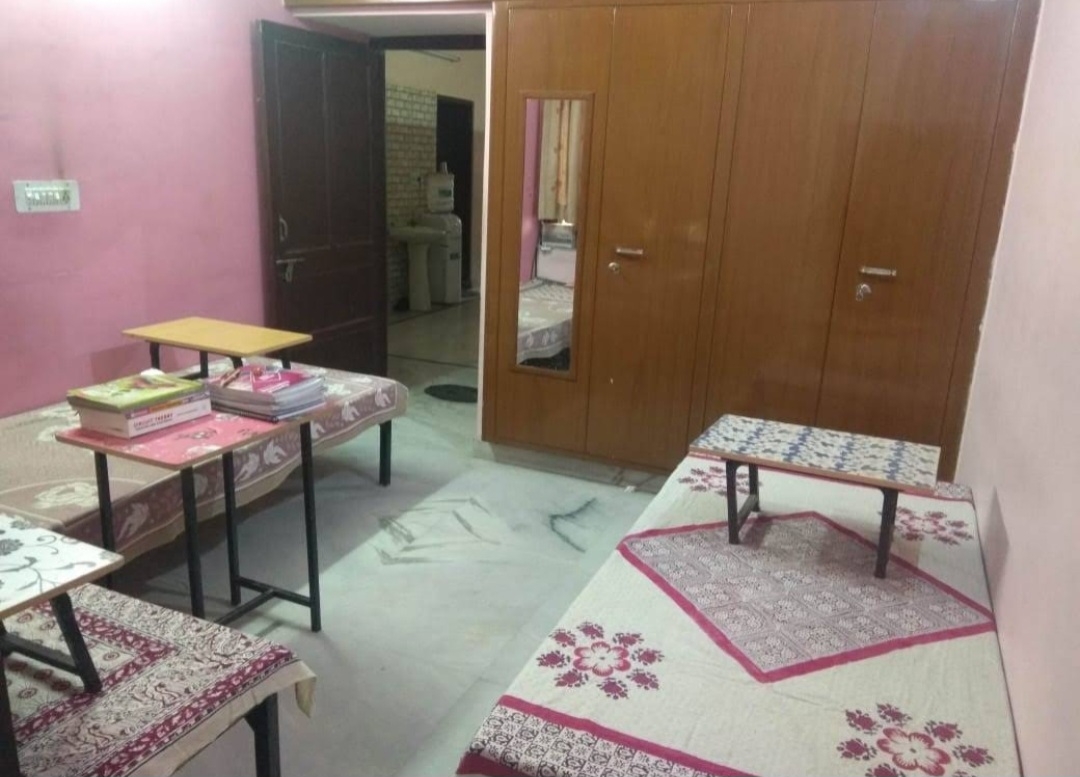 Sonal Elite Homestay Girls Pg — photo 3